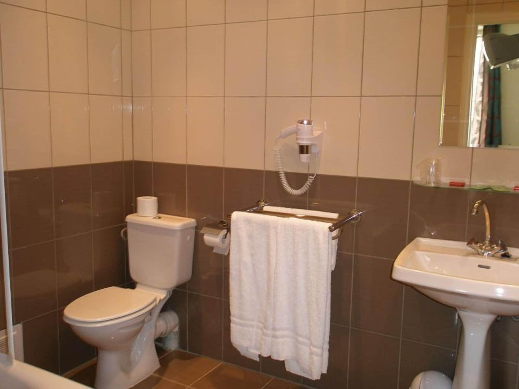 Hotel Portalet 耶尔 外观 照片